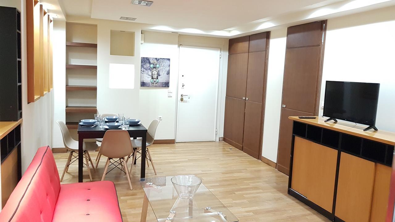 Errathens Cherry And Berry Apartments - Athens Center ภายนอก รูปภาพ