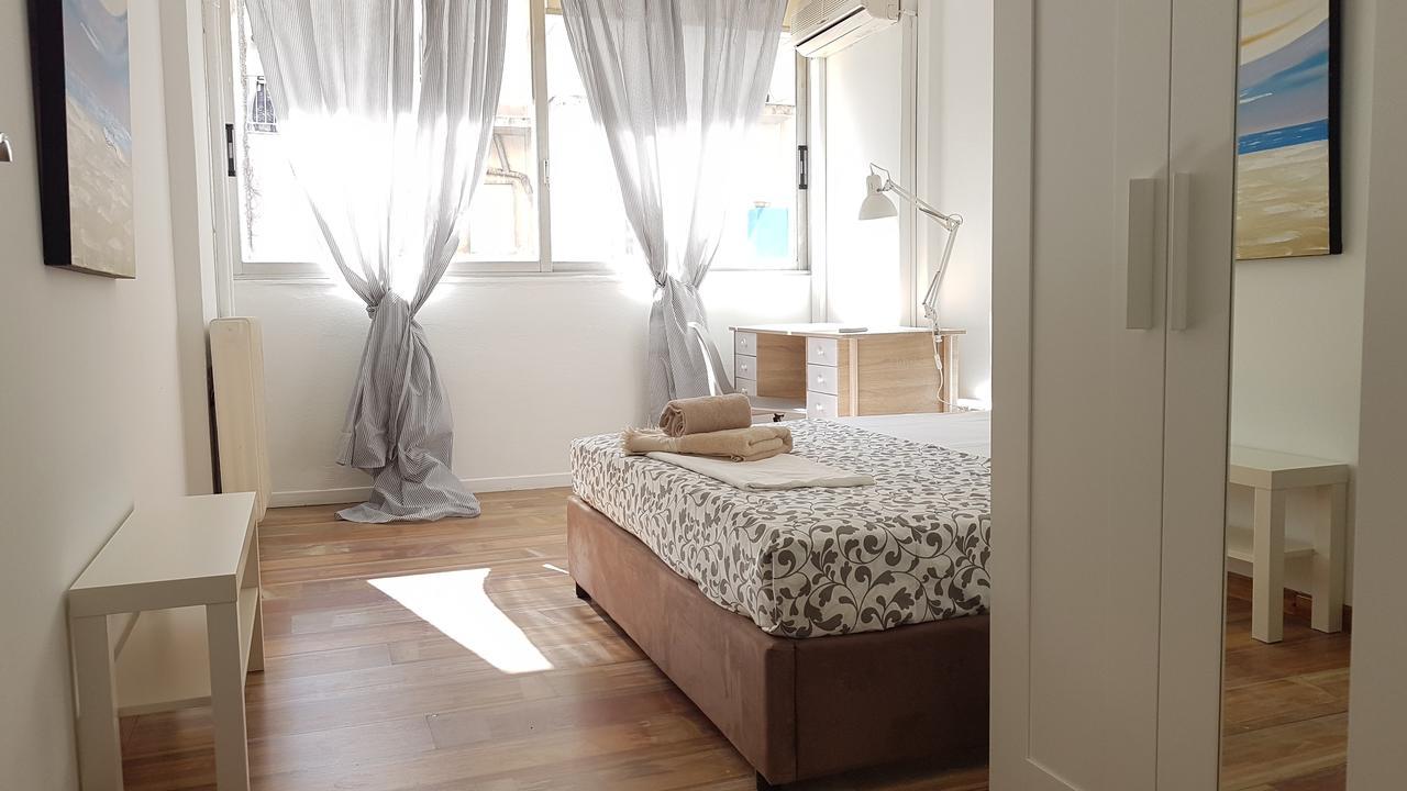 Errathens Cherry And Berry Apartments - Athens Center ภายนอก รูปภาพ