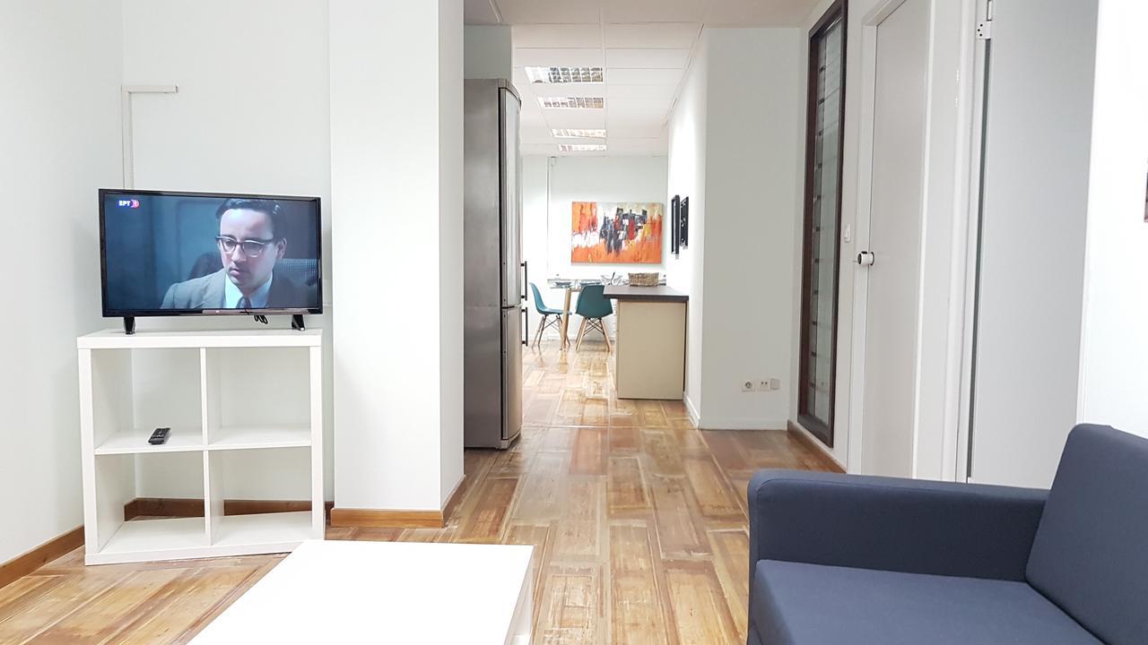 Errathens Cherry And Berry Apartments - Athens Center ภายนอก รูปภาพ