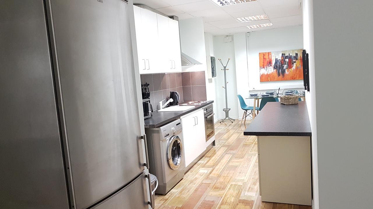 Errathens Cherry And Berry Apartments - Athens Center ภายนอก รูปภาพ
