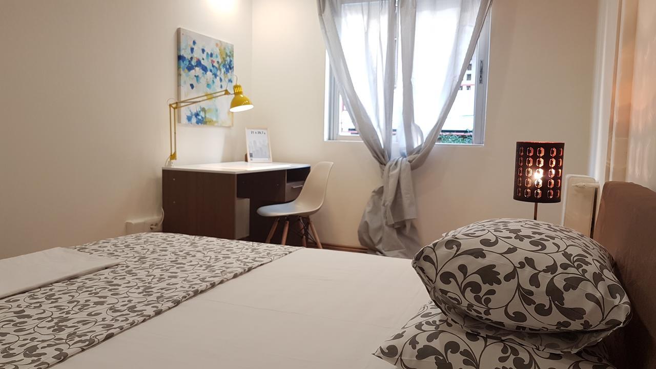 Errathens Cherry And Berry Apartments - Athens Center ภายนอก รูปภาพ