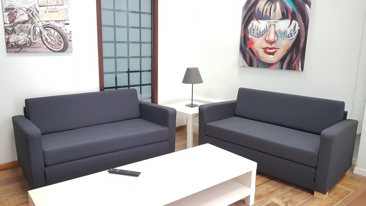 Errathens Cherry And Berry Apartments - Athens Center ภายนอก รูปภาพ